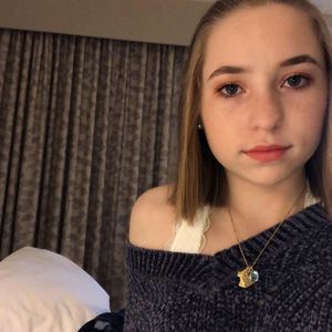 Meet your Posher, Monet